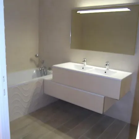 Apartement Marechal Gallieni דירה קאן